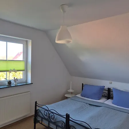 3 Im Haus Lohme Ot Hagen *